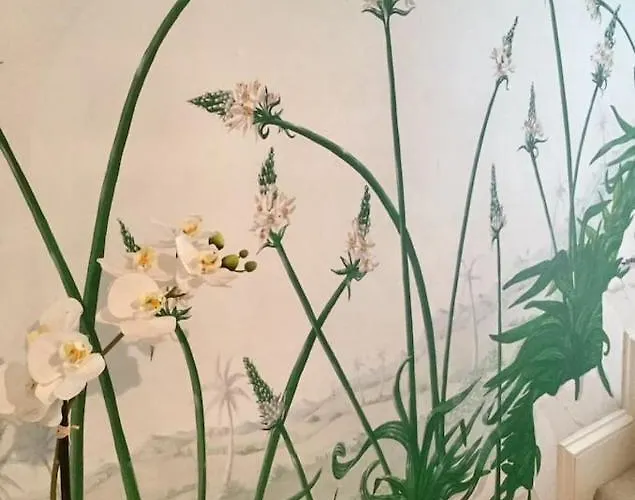 Fabulous In Historic House In * St Aubin