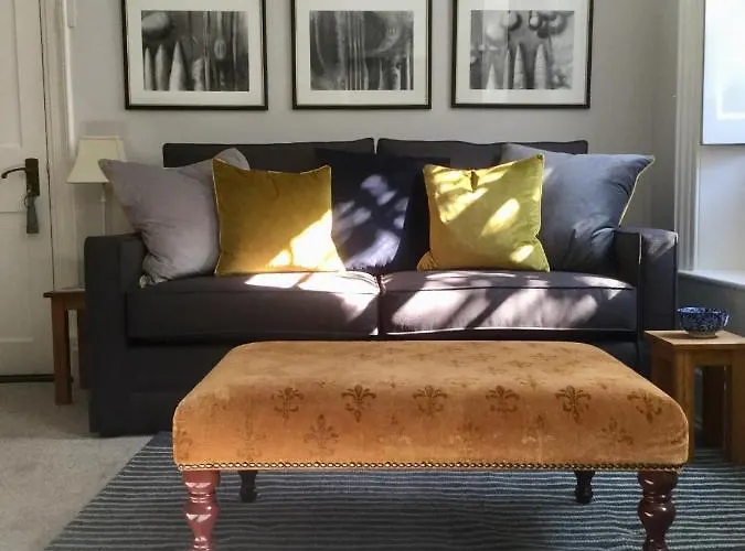 Fabulous In Historic House In Apartmán