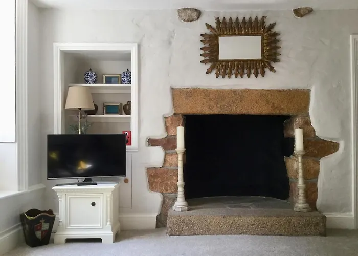 Apartment Fabulous In Historic House In *