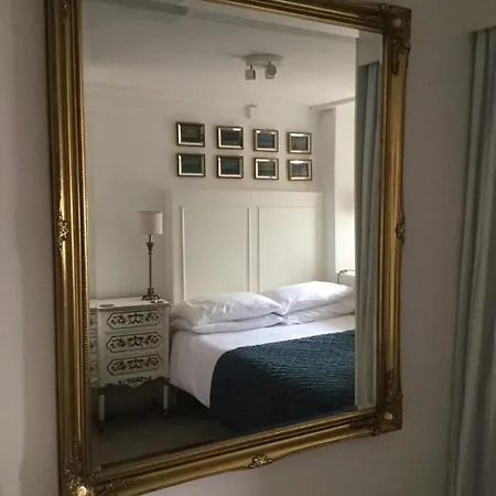Fabulous In Historic House In *