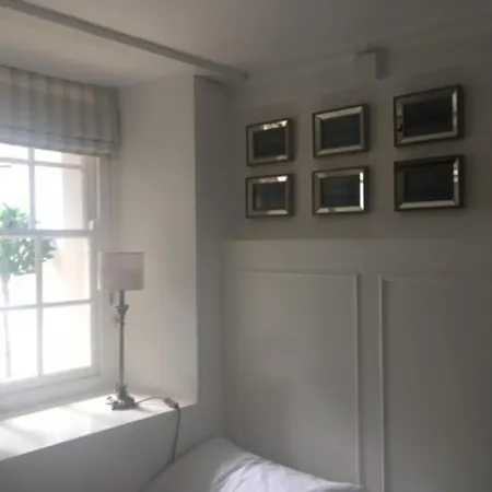 Fabulous In Historic House In *