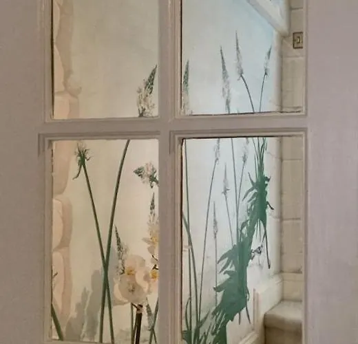 Fabulous In Historic House In