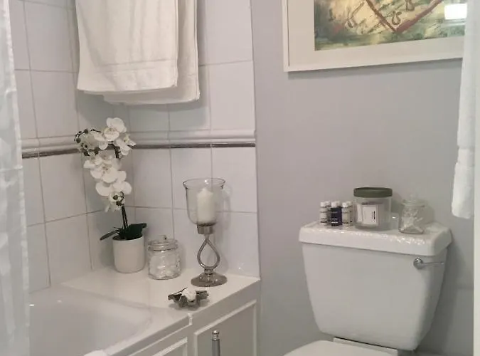 Fabulous In Historic House In * St Aubin